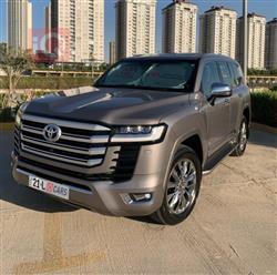 تويوتا لاندكروزر